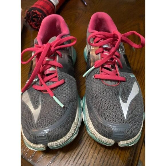 Brooks Pure Cadence 4 running shoe - Picture 1 of 5